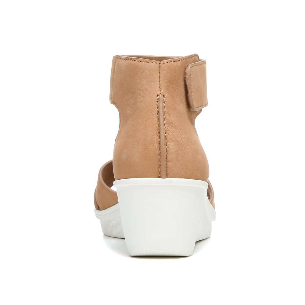 Riviera Wedge Sandal - Cookie Dough