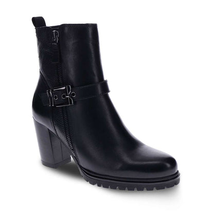 Diana Zip Boot - Black