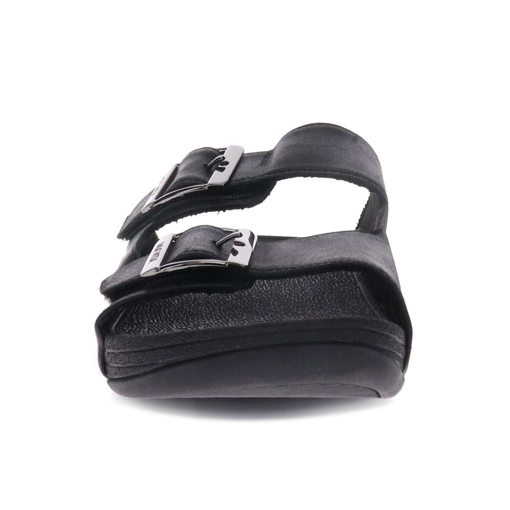 Flynn Slide Sandal - Black