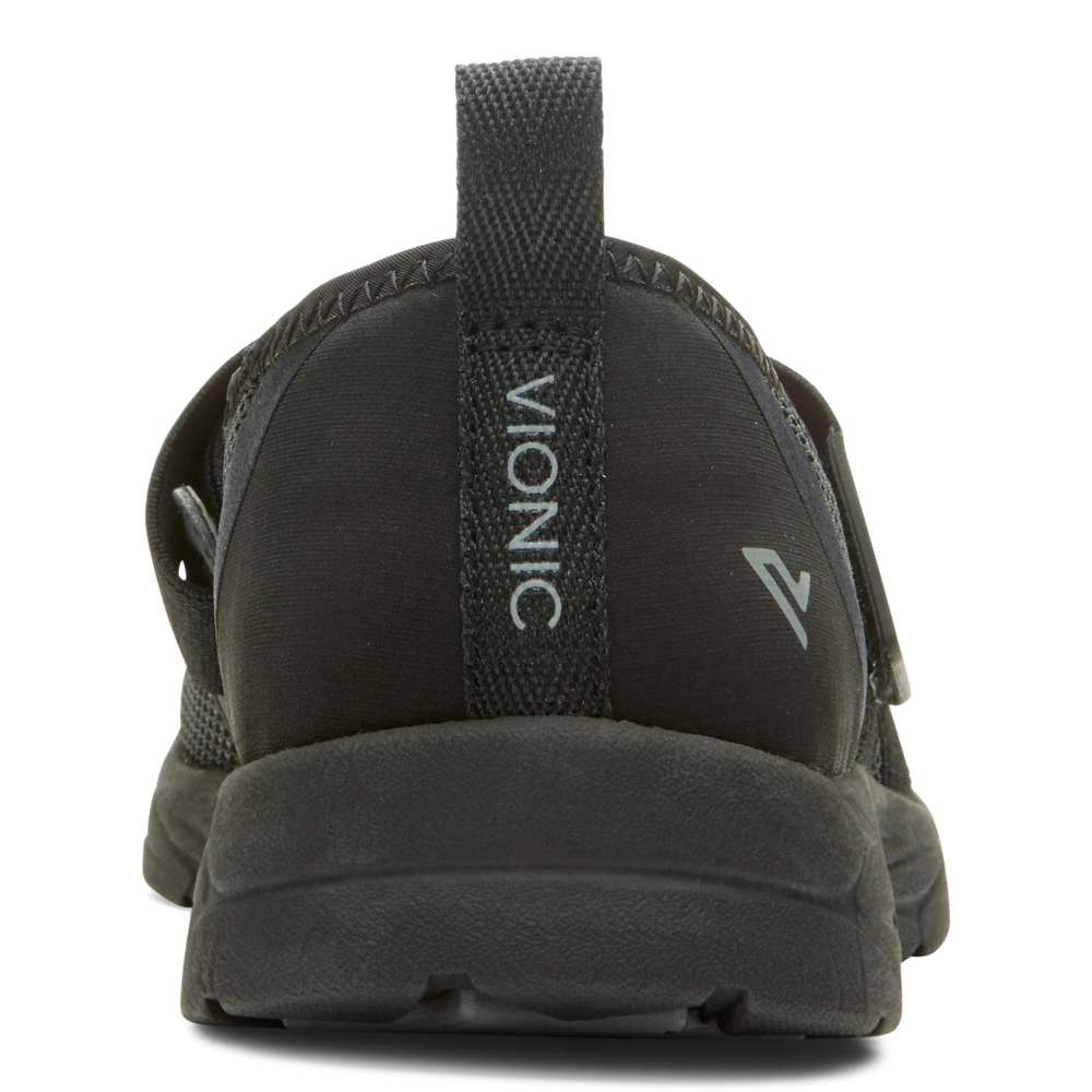 Pace Slip-On Sneaker - Black