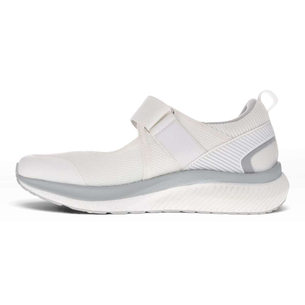 Aura Active Shoe - White